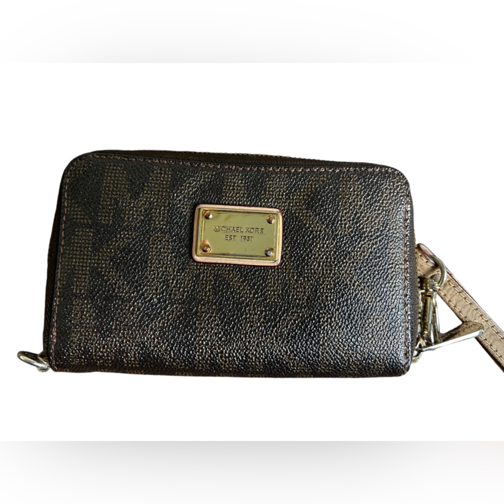 Michael Kors Wristlet Wallet